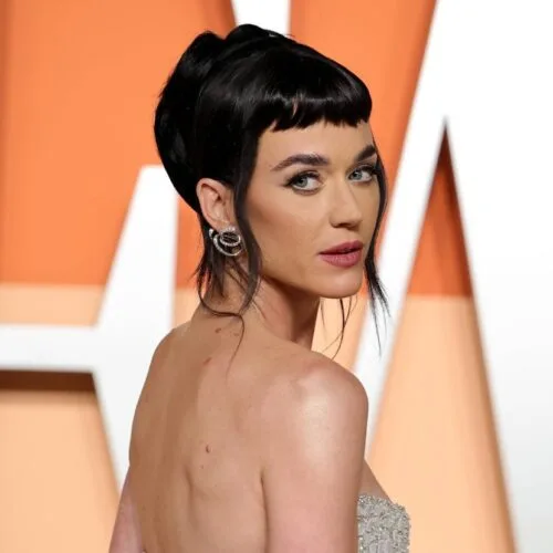 Kesha's Cryptic Wendy's Cup Snap Follows Brand's Savage Tweet to Katy Perry – Social Media Meltdown Ensues