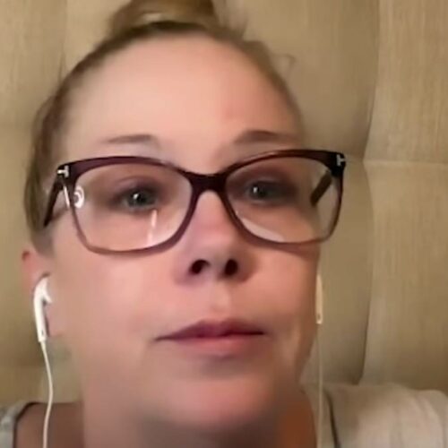 Christina Applegate’s Shocking MS Warning Came From an Unexpected Hollywood Star—You’ll Never Guess Who Spotted the Symptom First!