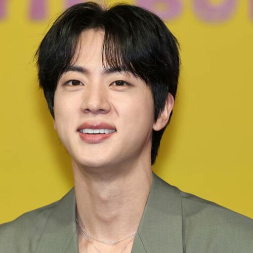Hold onto your lightsticks! Jin’s solo tour ticket frenzy exposes a shocking venue choice that has ARMY buzzing—what secret star power is behind this pick?