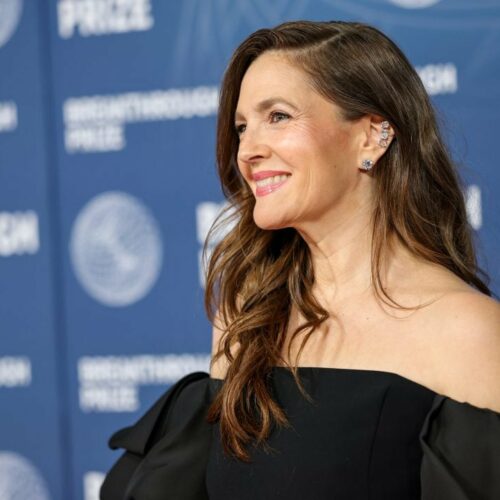 Drew Barrymore’s Divorce Drama: The Surprising Cosmic Chaos Behind Her Rollercoaster Love Life!