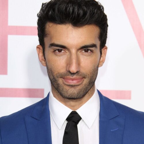 Justin Baldoni Claps Back at Blake Lively with a Mic Drop Message After $400M Lawsuit Flop—What’s Really Going Down Behind the Hollywood Curtain?