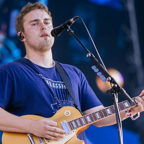 Last Call, Darling: Catch Sam Fender and Olivia Dean at Wythenshawe Park Before the Universe Closes This Magic Door!