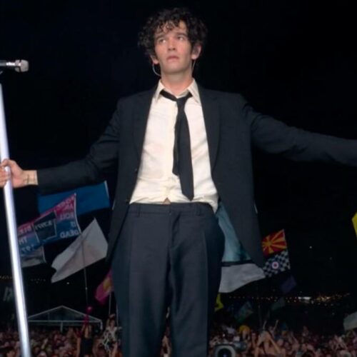 The 1975’s Glastonbury Set: Cosmic Misfire or Just Another Celebrity Flop? Find Out Why Fans Are Screaming Into the Void!