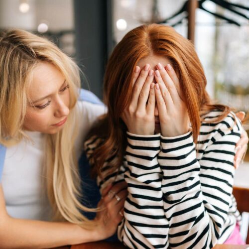 7 Sneaky Listening Habits So Deeply Empathetic, They’ll Make You Wonder If They’re Secretly Mind Readers