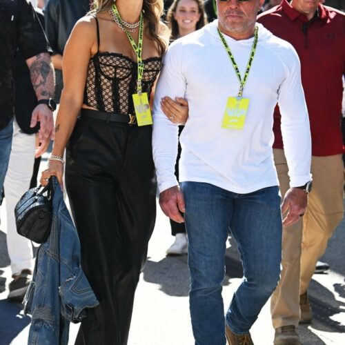 Jessica Ditzel’s Bikini Reveal in Venice: What Joe Rogan’s Mysterious Wife Is Really Hiding Behind Those Shades!