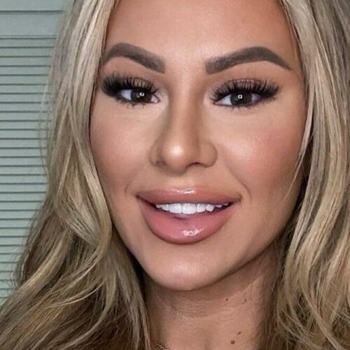 Kindly Myers Drops Jaw-Dropping Strapless Stunner—Wait Till You See What’s Behind That ‘Eye-Popping View!’