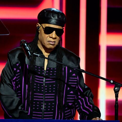 Stevie Wonder Breaks His Silence: What He Revealed About Malcolm-Jamal Warner’s Shocking Passing Will Leave You Speechless!