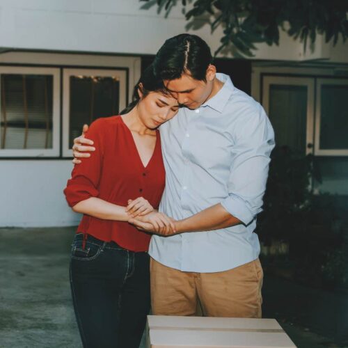 This One Crazy Move He Makes in That Moment? Yeah, It’s the Ultimate Litmus Test for Husband Material — Don’t Sleep on This!