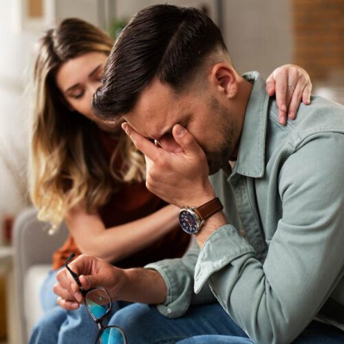 6 Secret Freak-Outs That Give Away a Man’s Low-Key Insecurity—And No, It’s Not Just About His Hairline!
