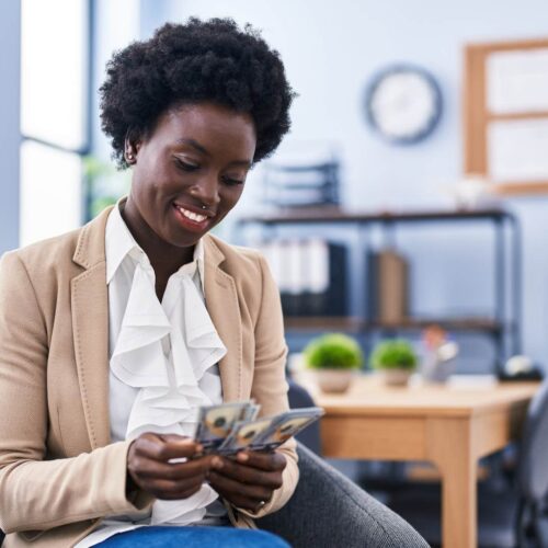 7 Sneaky Habits Experts Swear By That Turn You Into The Office’s Most Trusted (And Mysterious) Ally—Are You Doing Them?