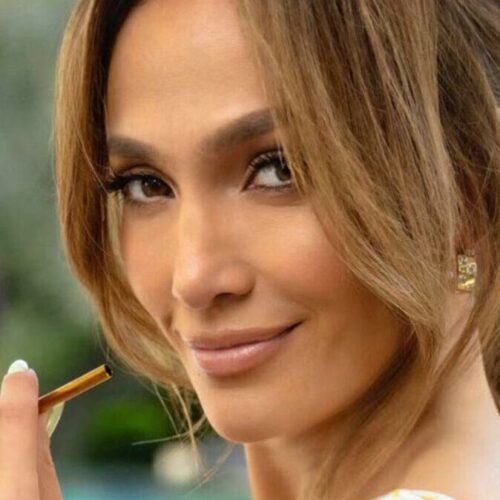 Jennifer Lopez Drops Bikini Bombshell—And the Internet’s Reaction? Let’s Just Say the Asteroids Were Not Aligned!
