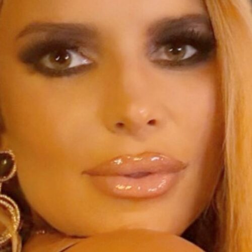 Jessica Simpson Ditches the Shirt—but Is It Freedom or a Fashion Crime? Find Out Why She Calls This Her ‘Happy Place’!