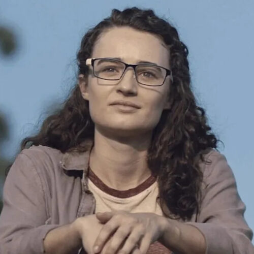 Kelley Mack’s Tragic Goodbye: ‘Walking Dead’ Star’s Silent Battle with Glioma Revealed—What Her Family Isn’t Saying!
