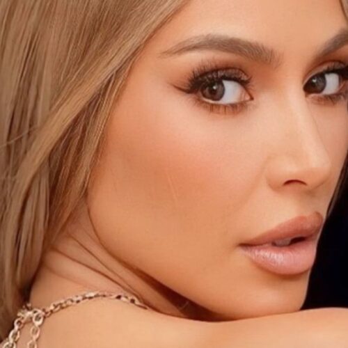 Kim Kardashian’s Bedtime Bikini Blitz Sparks Outrage—Is She Dancing with Disrespect or Just Setting the Stars on Fire?