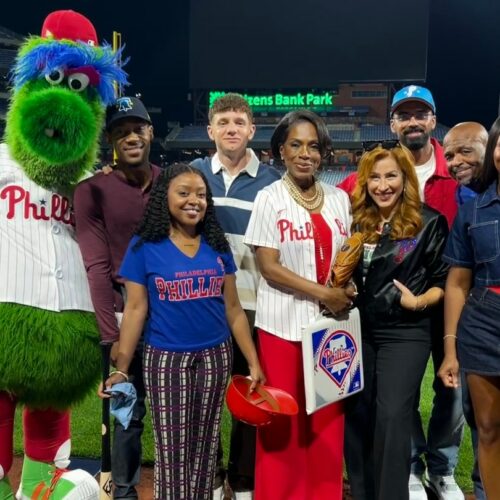 Quinta Brunson Swings Disaster or Home Run? ‘Abbott Elementary’ Secret Filming Amid Phillies Game Sparks Hollywood Conspiracy Buzz!