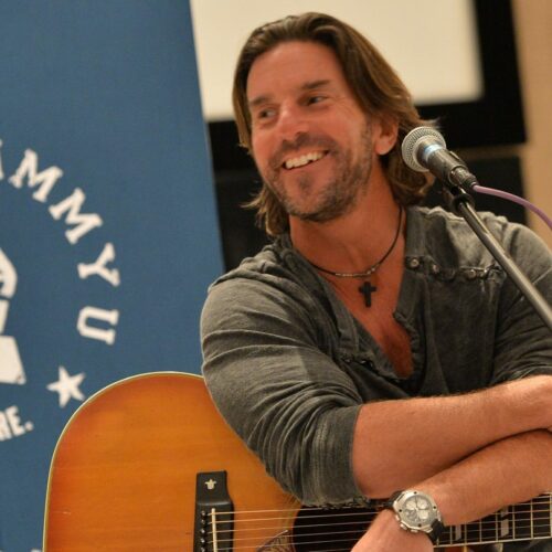 Grammy Legend Brett James’ Tragic Final Flight: What the Stars Didn’t See Coming