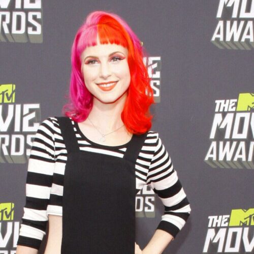 Hayley Williams’ Green Bikini Reveal Unmasks the Shocking Truth Behind Mainstream Media’s Biggest Flaws—You Won’t Believe What They’re Hiding!