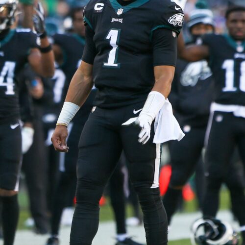 Jalen Hurts and Chris Jones’ Super Bowl Smackdown: What the Stars Say About This Fiery NFL Showdown!