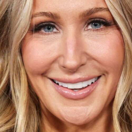 Nikki Glaser’s Latest Dress Choice Has Astrology Buzzing—Is She Channeling Venus or Just Airing It All Out?