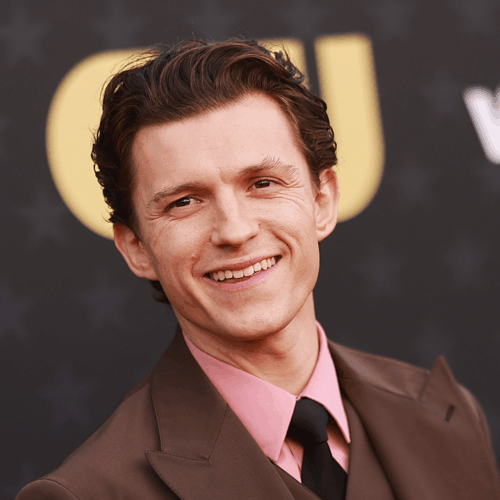 Spider-Man’s Web Tightens: Tom Holland Swings Back to Set Next Week—But What Secret Twist Is Keeping Fans on the Edge?