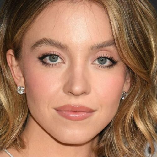 Sydney Sweeney Drops Jaws and Raises Eyebrows: What’s Really Under That Blazer and Why Your Zodiac Sign Can’t Look Away
