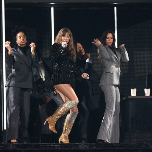 Taylor Swift Hacks SiriusXM: What’s Really Going Down in ‘The Life Of A Showgirl’ Takeover?