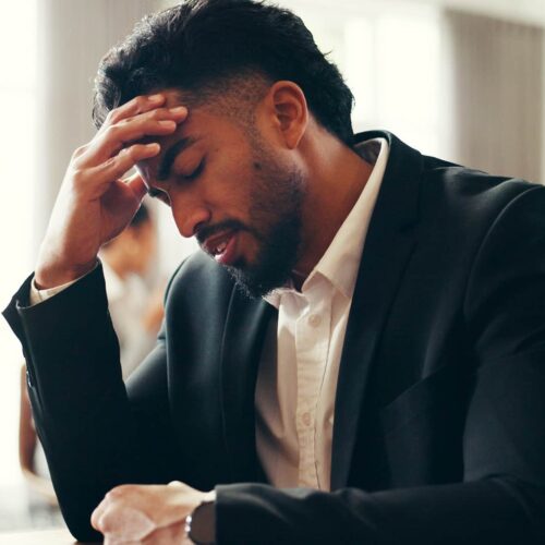 11 Sneaky Phrases Deeply Unhappy People Drop When They’re Desperately Pretending They’re Fine—Can You Spot Them?
