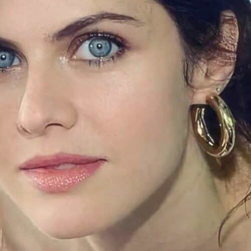 Alexandra Daddario’s Bikini Moment Has Neptune Rising—And Your Jaw Dropping!