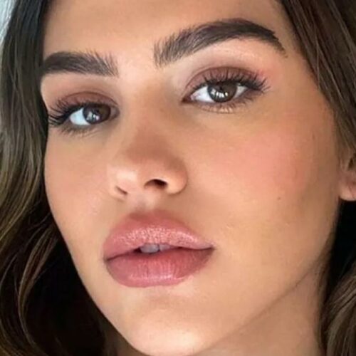 Amelia Hamlin’s Victoria’s Secret Dress Malfunction: Fashion Statement or Cosmic Catastrophe?