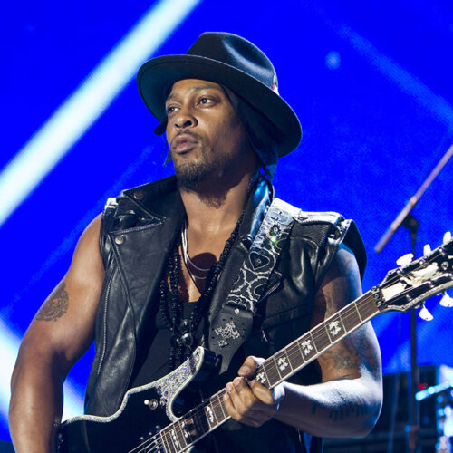 Celebrity Stardust: Why Are Tyler, the Creator, Doja Cat, and Missy Elliott Calling D’Angelo an “Alien”—and Should We Be Concerned About the Mothership Landing?