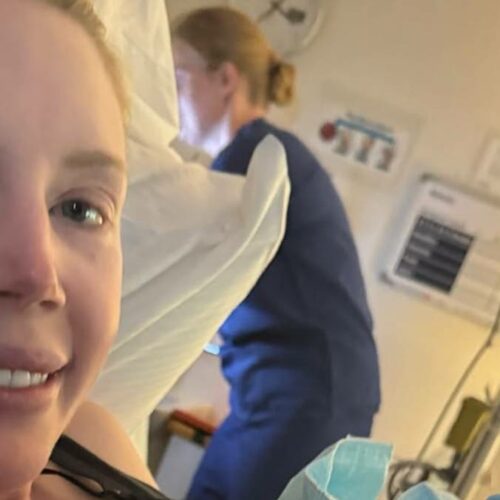 Katherine Ryan’s Blink-and-You-Miss-It Labor: Meet the Baby Who Arrived Faster Than Mercury in Retrograde!