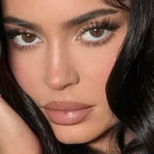 Kylie Jenner’s Latest Outfit Has Fans Asking: Is She Channeling Her Inner Teen or Just Time-Traveling Fashionably Late?
