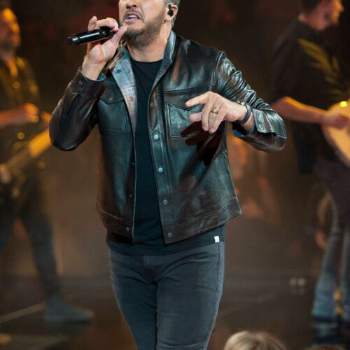 Luke Bryan Finally Spills the Juicy Truth Behind Sister Kelly’s ‘Tragic’ Death—And It’s Not What You Think!