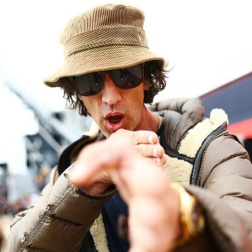 Tick Tock, Darlings! The Magic Moment to Snag Richard Ashcroft Ludlow Castle Tickets Is Closer Than Your Next Horoscope—Don’t Miss the Cosmic Countdown!