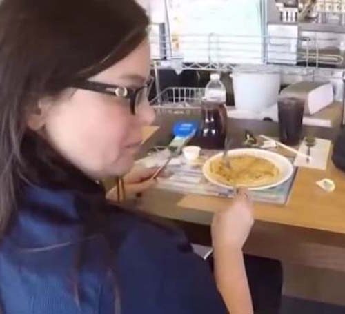 Waffle House Waitress Caught on Hidden Camera—But What Happens Next Will Blow Your Zodiac-Minded Mind!