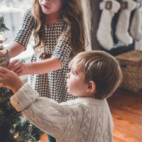 When Mom Vanishes on Christmas Eve, This Guy Uncovers a Secret So Wild It’ll Make Your Horoscope Look Boring!