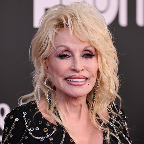 Dolly Parton Drops Thanksgiving Bombshell—What She’s Thankful for After a Wild Year Will Leave You Guessing!