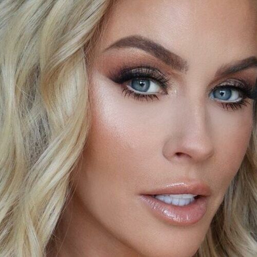 Jenny McCarthy’s Holiday Card Just Broke the Internet—And Now Fans Are Begging for a Safe Word!