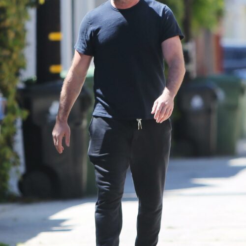 Liev Schreiber’s Mysterious Hospital Stay Has Fans Asking: Is This Hollywood’s Latest Conspiracy or Just Bad Timing?