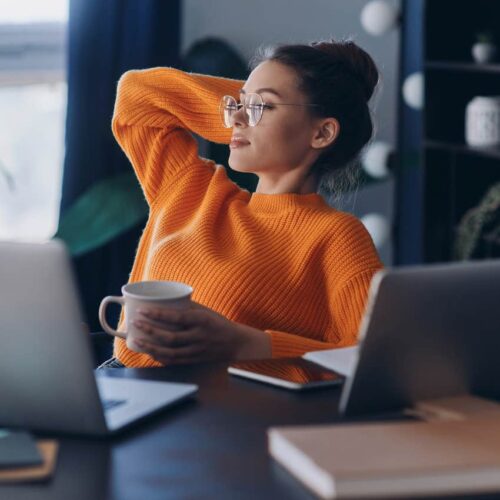 Overachiever Alert: 5 Surprisingly Easy Tricks To Shut Off Your Brain (No, Really!)