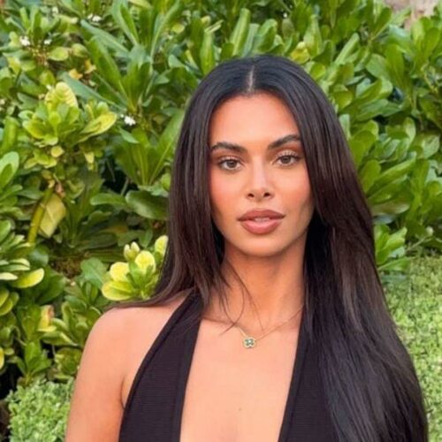 Sophie Piper’s Crochet Two-Piece Just Broke Dubai—and Astrology Says This Look Is Written in the Stars!