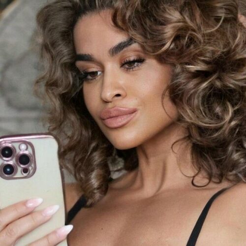 Valeria Ammirato Drops Jaw-Dropping Bikini Pic – But What’s the Real Secret Behind That Sculpted Glow?