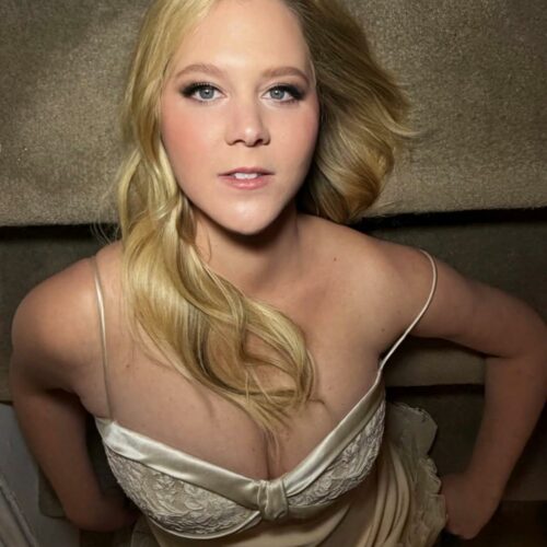 Amy Schumer’s Jaw-Dropping Mini Dress Moment Has Everyone Asking: Did She Just Unlock the Fountain of Youth?