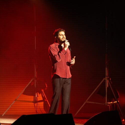 Ben Platt Channels the Stars: Shocks LA Crowd With Surprise Josh Groban Duet and a Diet Pepsi Cover You Won’t Believe Actually Happened