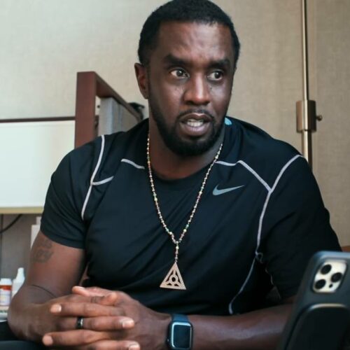 Diddy’s Bizarre Netflix Documentary Gift to 50 Cent Has Fans Moonwalking in Confusion—What’s Really Going On?