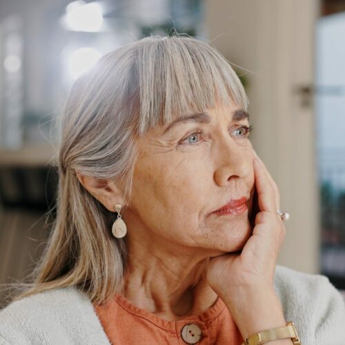 Unbothered and Thriving: The 5 Secrets Happy People Swear By (And Why You’re Missing Out)