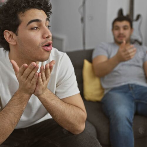 11 Phrases That Make You Sound Like a Genius&mdash;but Spoiler: You&rsquo;re Just Copy-Pasting Internet Brainwaves!