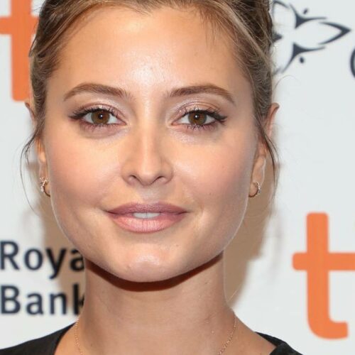 Apple Music Dumps Chart-Topper Over ‘Obscene’ Lyric—Is the Pop Star Cursed by Mercury Retrograde or Just Naughty?