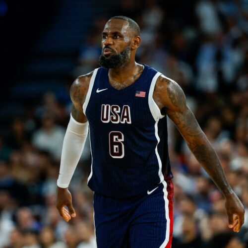 LeBron’s Legendary Streak Finally Ends – Is the King Facing a Cosmic Curveball or Just a Quick Timeout?