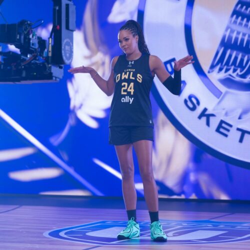 Unrivaled&rsquo;s Sold-Out Night: The Cosmic Slam Dunk That&rsquo;s Shaking Women&rsquo;s Basketball to Its Core!